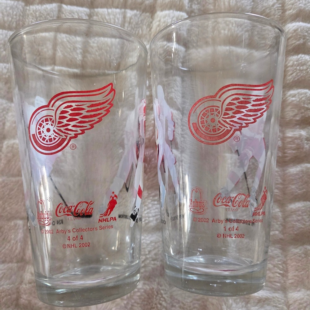 2002 Arbys Coca-Cola Detroit Red Wings Glasses Steve Yzerman Chris Chelios Set 2